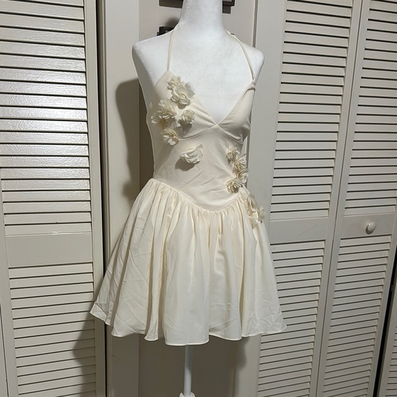 Oh Polly Cream Floral Halter Skater Dress - Picture 12 of 12